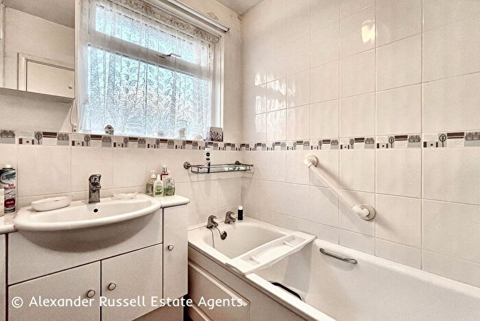 2 Bedroom Semi-Detached Bungalow For Sale In Noble Gardens, Garlinge, Margate, CT9