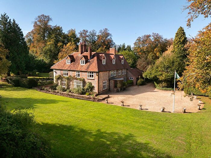 8 Bedroom Detached House For Sale In Woodlands St. Mary, Hungerford, Berkshire, RG17