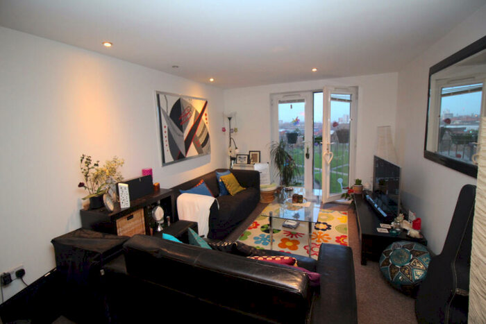 2 Bedroom Apartment To Rent In Walker House, Elmira Way, Salford Quays, Salford, Greater Manchester, M5