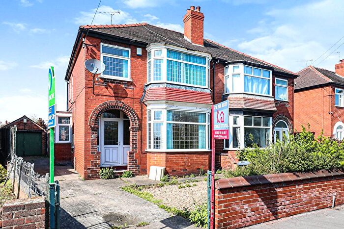 3 Bedroom Semi-Detached House To Rent In Armthorpe Road, Doncaster, South Yorkshire, DN2