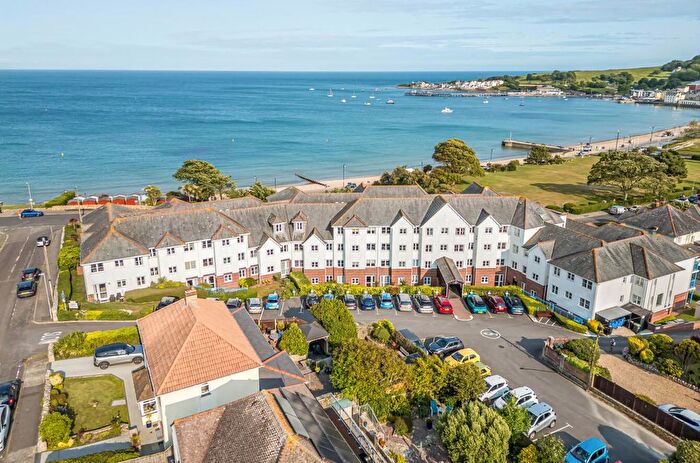 2 Bedroom Flat For Sale In De Moulham Road, Swanage, BH19