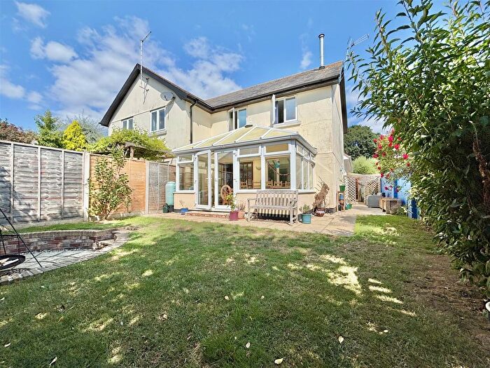 4 Bedroom Semi-detached House For Sale In Dorchester Road, Lytchett Minster, Poole, BH16