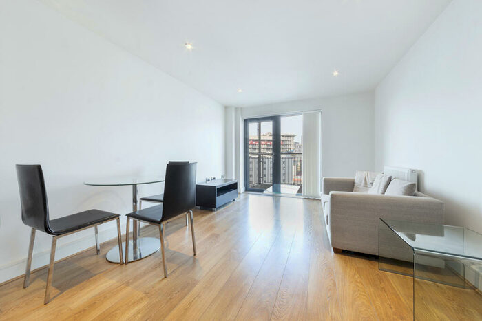 2 Bedroom Apartment To Rent In Jupiter House, Turner Street, Canning Town, London, E16