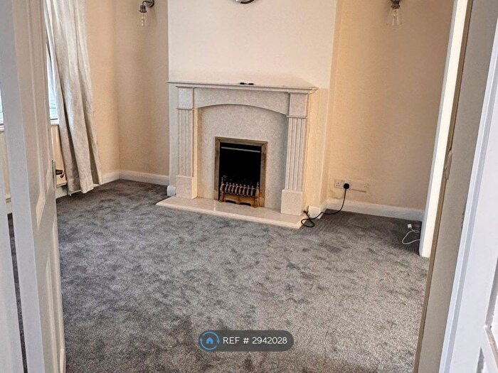 3 Bedroom Semi-detached House To Rent In Bryant Road, Northolt, UB5