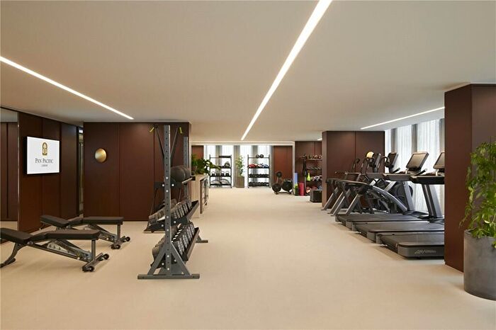 2 Bedroom Flat For Sale In Houndsditch, London, EC3A