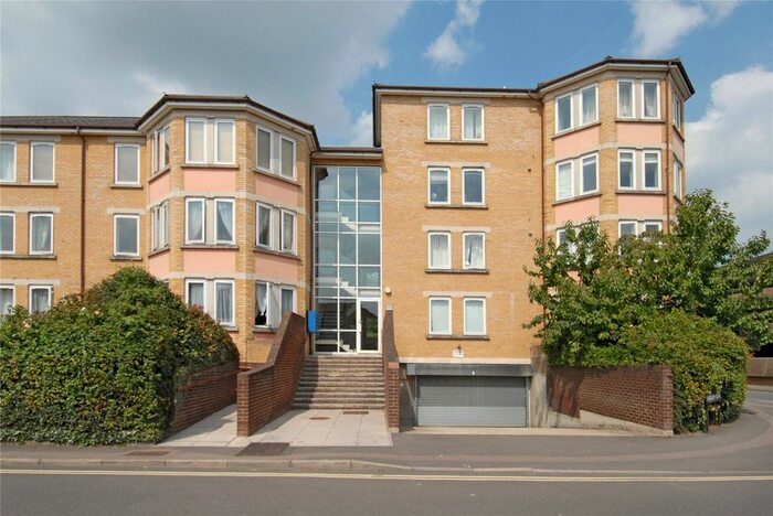 2 Bedroom Flat To Rent In Paradise Square, Oxford, OX1