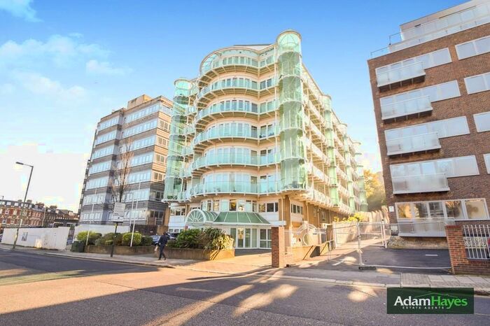 2 Bedroom Apartment To Rent In Station Road, Barnet, EN5