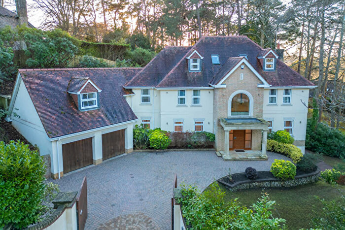 6 Bedroom Detached House For Sale In Upper Golf Links Road, Broadstone, Poole, Dorset, BH18