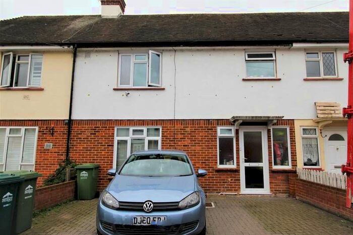 3 Bedroom Leisure Facility Commercial To Rent In Viola Avenue, Staines-upon-thames, Middlesex, TW19