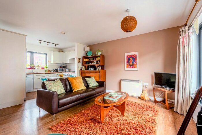 1 Bedroom Flat To Rent In Mackintosh Lane, London E9