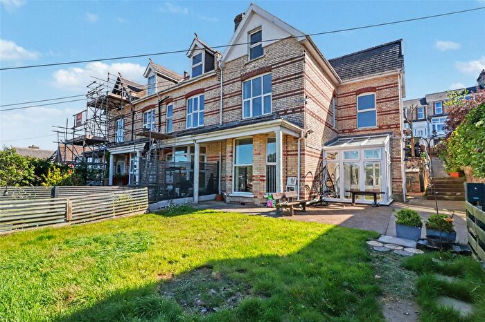 4 Bedroom Terraced House For Sale In Furze Hill Road, Ilfracombe, Devon, EX34