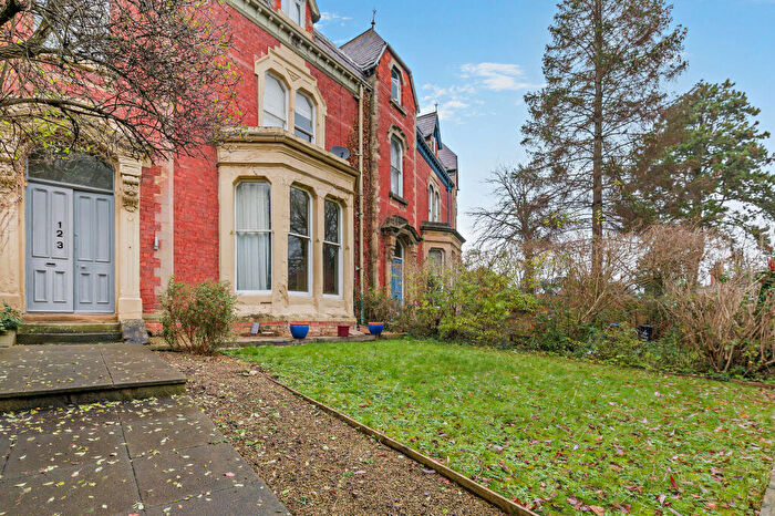 2 Bedroom Flat For Sale In Palace Road, Ripon, HG4