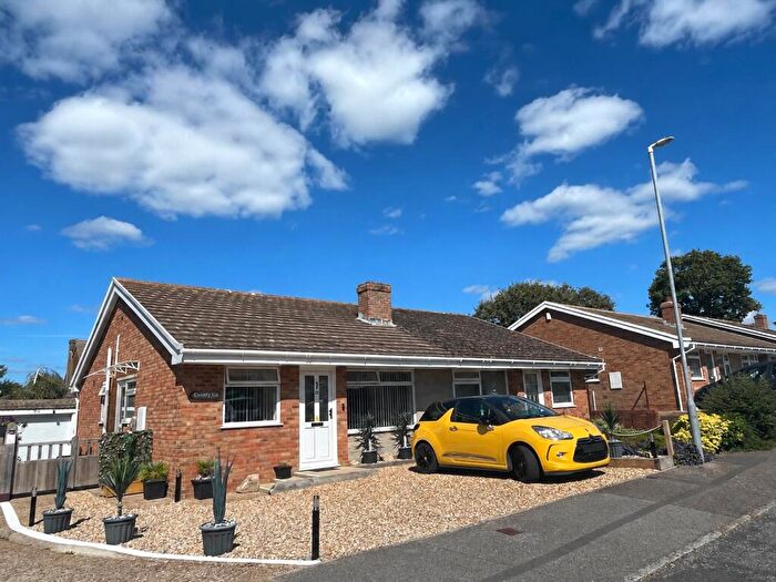 3 Bedroom Bungalow For Sale In Solway, Hailsham, East Sussex, BN27