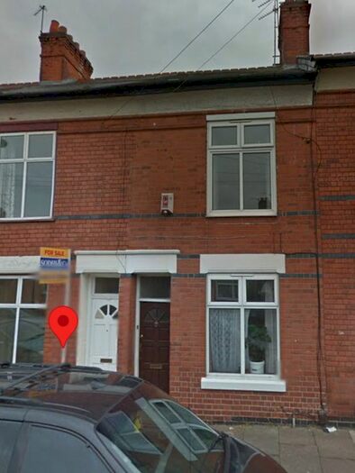 3 Bedroom Terraced House To Rent In Halsbury Street, Leicester, LE2