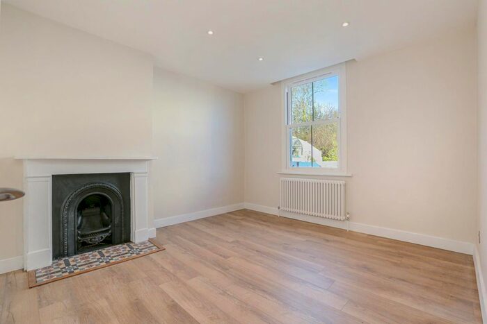 1 Bedroom Flat To Rent In Stanstead Road, Forest Hill, SE23