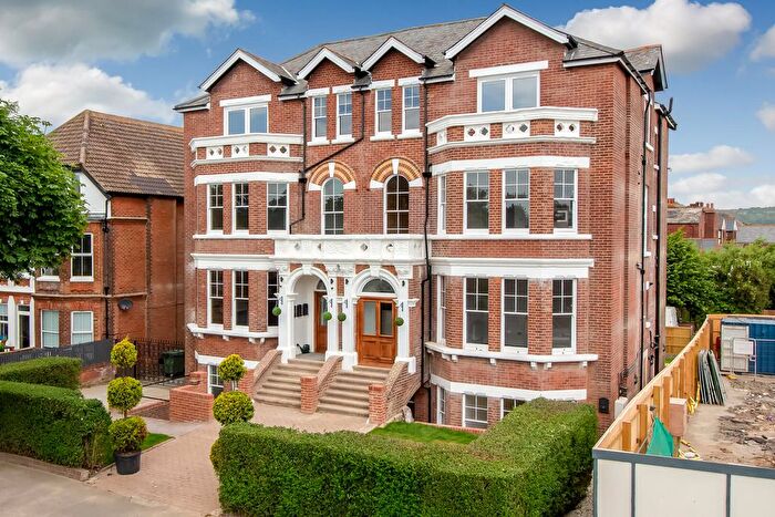 2 Bedroom Flat To Rent In Shorncliffe Road, Folkestone, CT20