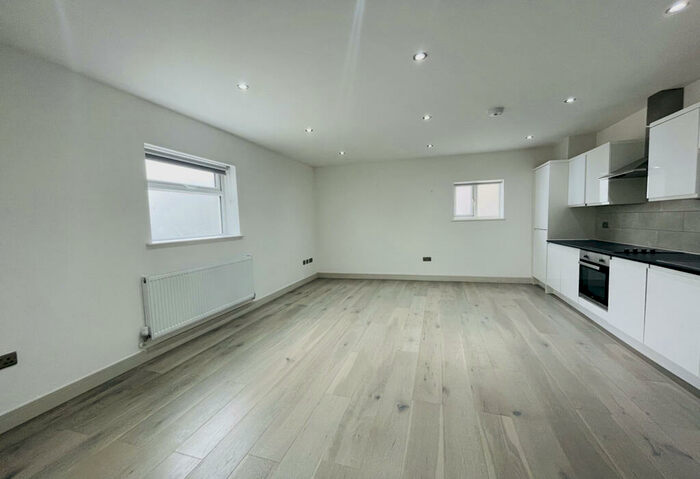 1 Bedroom Apartment To Rent In Rymer Street, Herne Hill, SE24