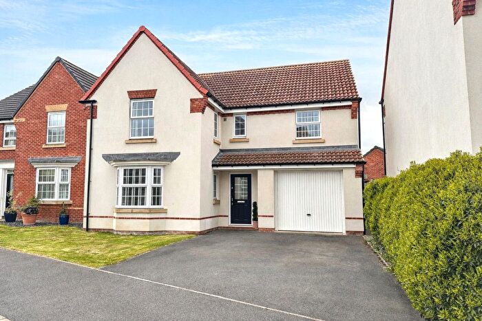 4 Bedroom Detached House For Sale In Cheviot Road, Westbury, BA13