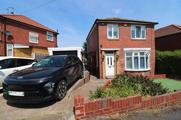 3 Bedroom Detached House For Sale In Darton Street, Barnsley, S70