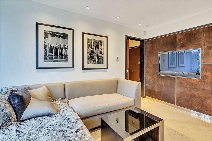 2 Bedroom Flat For Sale In Chelsea Cloisters, Sloane Avenue, Chelsea, London, SW3