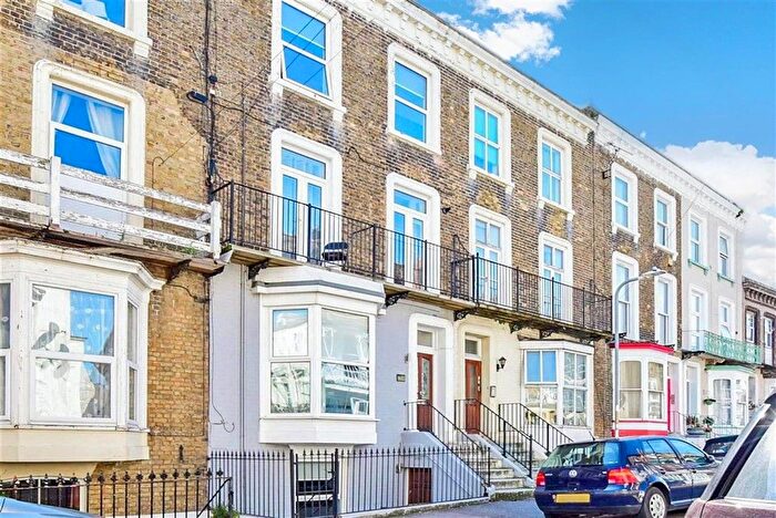 2 Bedroom Flat For Sale In Ethelbert Road, Margate, Kent, CT9