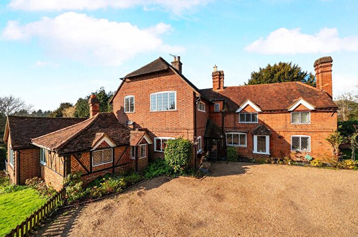 4 Bedroom Detached House For Sale In Worplesdon, Guildford, Surrey, GU3