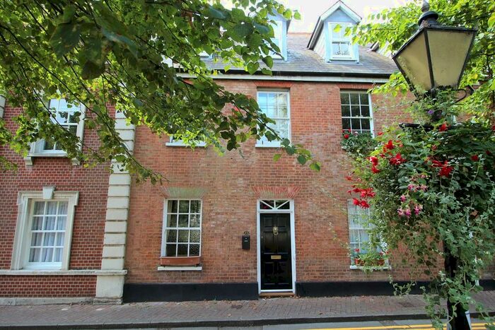 3 Bedroom Town House To Rent In Thames Street, Poole, BH15