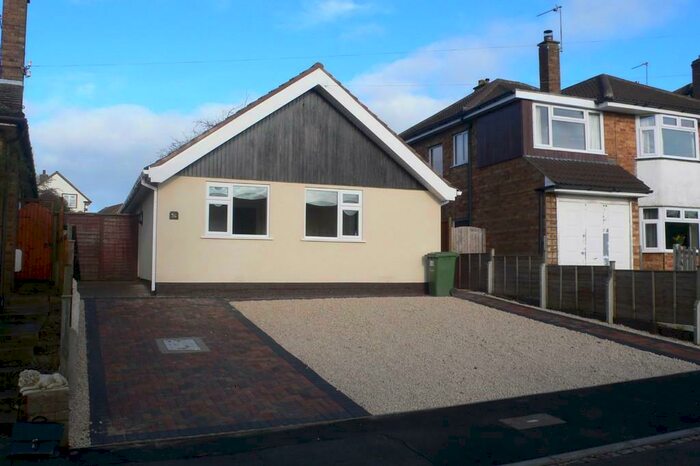 3 Bedroom Detached Bungalow To Rent In Stonehouse Close, Leamington Spa, CV32