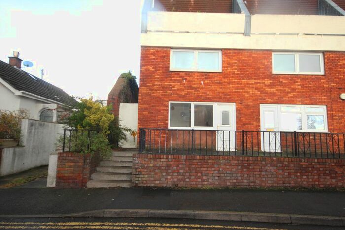 1 Bedroom Flat To Rent In Quantock House, Quantock Parade, North Petherton, Bridgwater, TA6