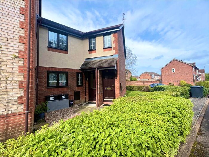 2 Bedroom Apartment To Rent In Pheasant Close, Covingham, Swindon, SN3