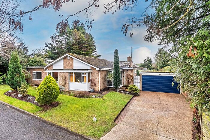 3 Bedroom Detached Bungalow For Sale In Birchfield Grove, Ewell East, Epsom, KT17