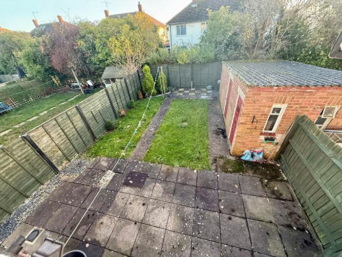 3 Bedroom Terraced House For Sale In Dryden Way, Corby, NN17
