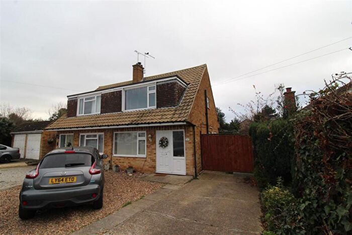 3 Bedroom House For Sale In Hunters Forstal Road, Herne Bay, CT6