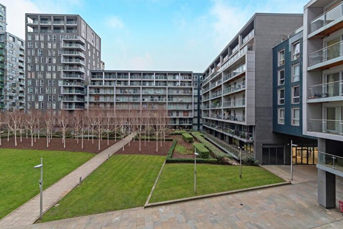 2 Bedroom Apartment To Rent In Indescon Square, Canary Wharf, South Quays, Cross Harbour, Millwall Inner Dock, Marsh Wall, London, E14