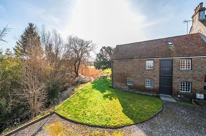 5 Bedroom Semi-Detached House For Sale In The Street, Lower Halstow, Sittingbourne, ME9