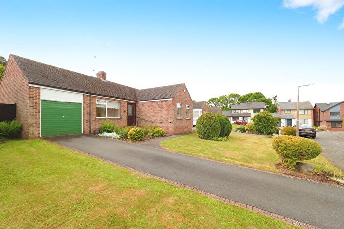 2 Bedroom Detached Bungalow For Sale In Harpur Avenue, Ticknall, Derby, DE73