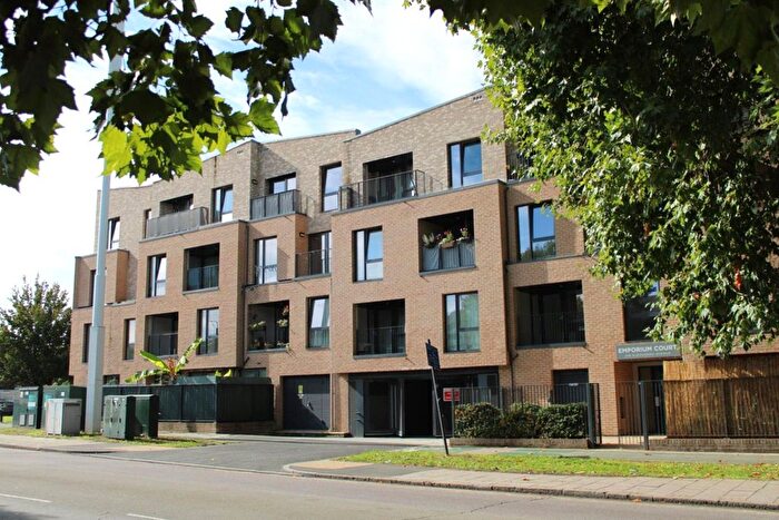 2 Bedroom Flat For Sale In Alexandra Avenue, Harrow, HA2
