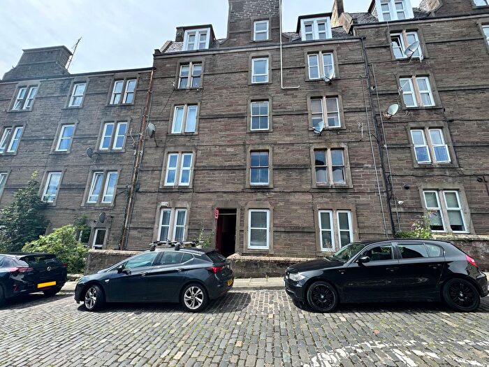 1 Bedroom Flat For Sale In Step Row, Dundee, DD2