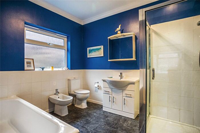 3 Bedroom Bungalow For Sale In Cherry Orchard, Tenterden, Kent, TN30