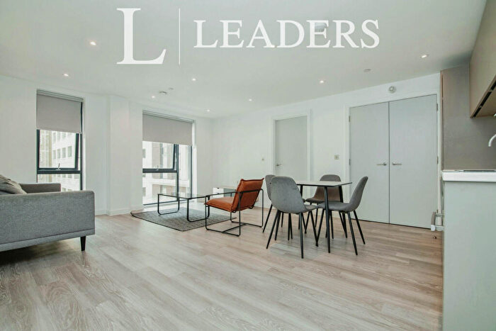 2 Bedroom Apartment To Rent In Landrow Place, Lionel Street, B3