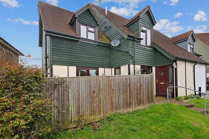 3 Bedroom Semi-Detached House For Sale In Teasley Mead, Blackham, Tunbridge Wells, TN3