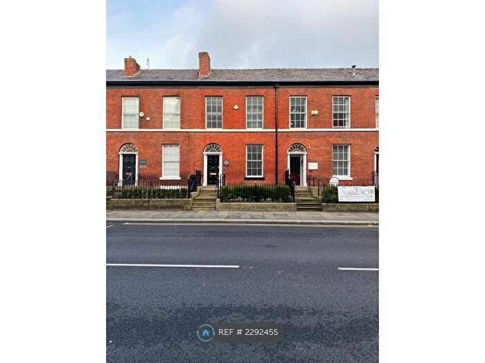 4 Bedroom Terraced House To Rent In St. Georges Road, Bolton, BL1