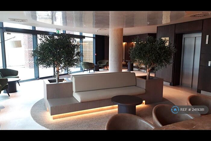 1 Bedroom Flat To Rent In Springwell Gardens, Leeds, LS12