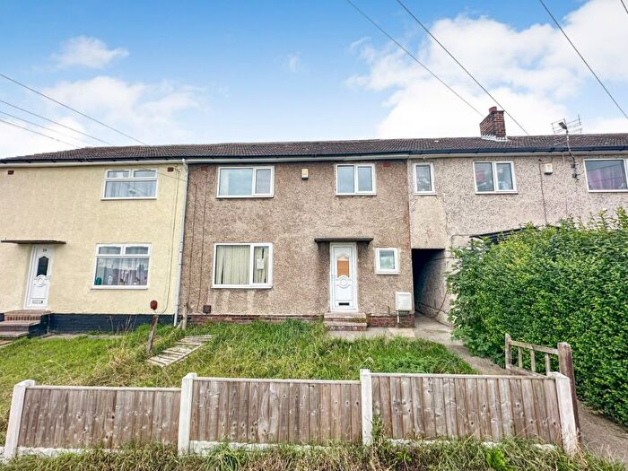 3 Bedroom Terraced House For Sale In Hyndley Road, Bolsover, Chesterfield, S44