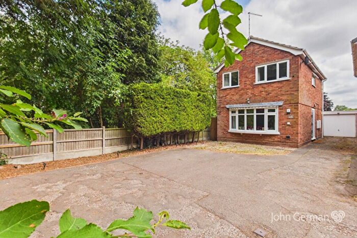 3 Bedroom Detached House For Sale In Greenacres Drive, Uttoxeter, ST14