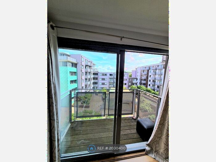 2 Bedroom Flat To Rent In Nebraska Building, London, SE13