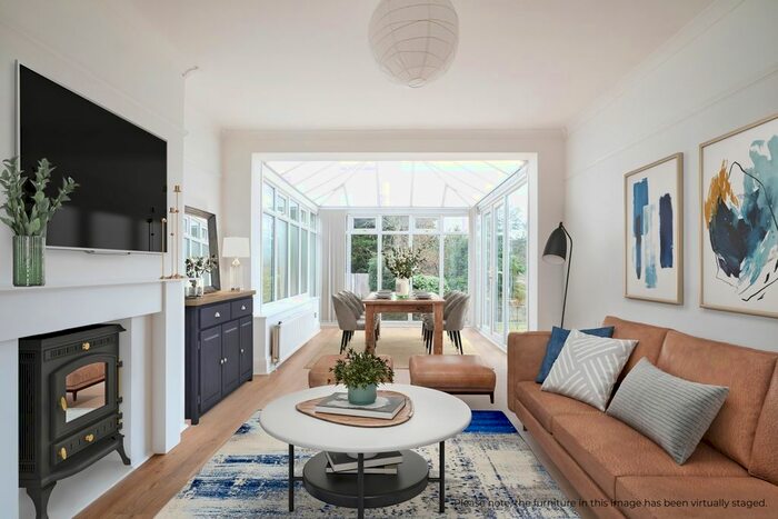 5 Bedroom Semi-Detached House To Rent In Gressenhall Road, London, SW18