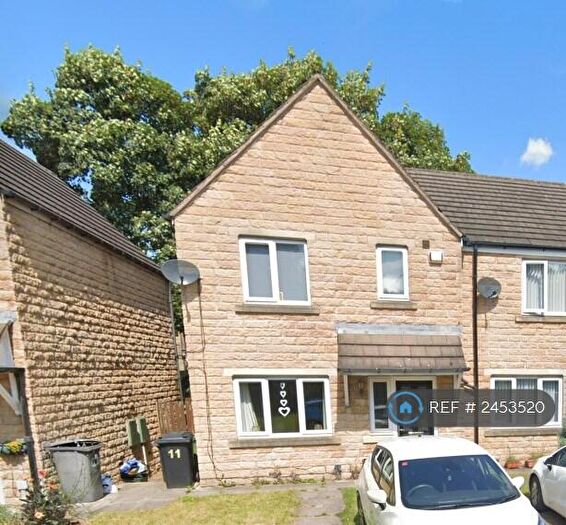 3 Bedroom Terraced House To Rent In Warrenfield Court, Deighton, Huddersfield, HD2