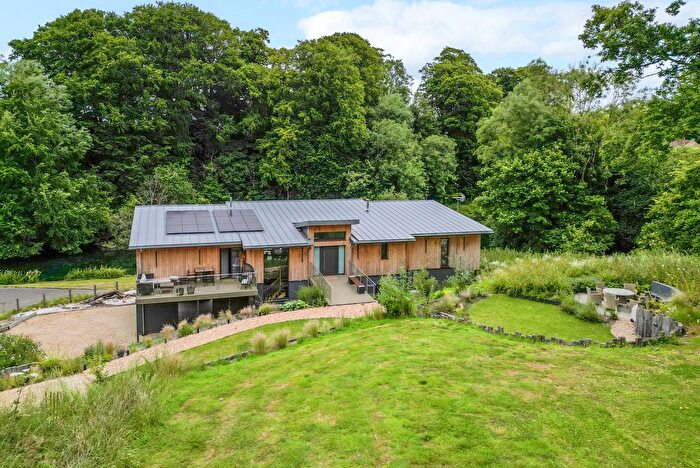 4 Bedroom Detached House To Rent In Calstone, Calne, SN11