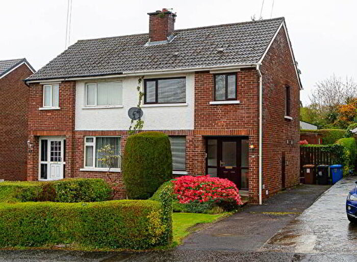 3 Bedroom Semi-Detached House For Sale In Roddens Crescent, Belfast, BT5